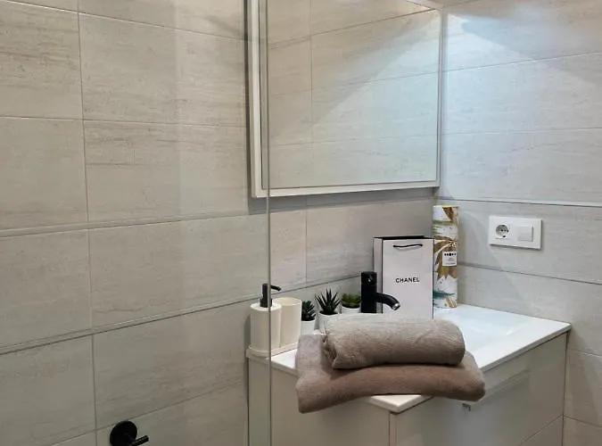 Piso Minimalista Reformado Apartament *