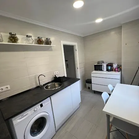 Piso Minimalista Reformado Apartman